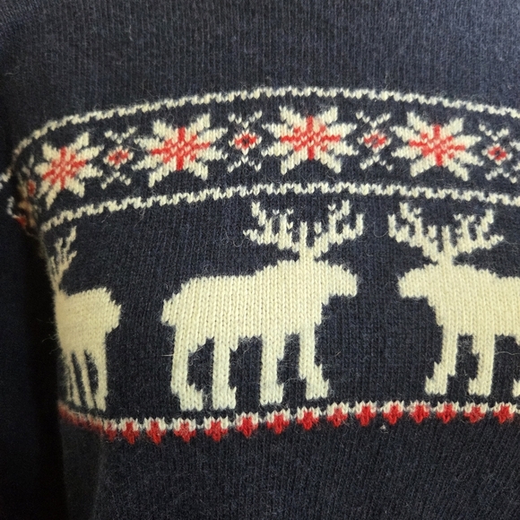Simons Navy Blue Wool Blend Sweater with Winter Scene Size L - Picture 5 of 7